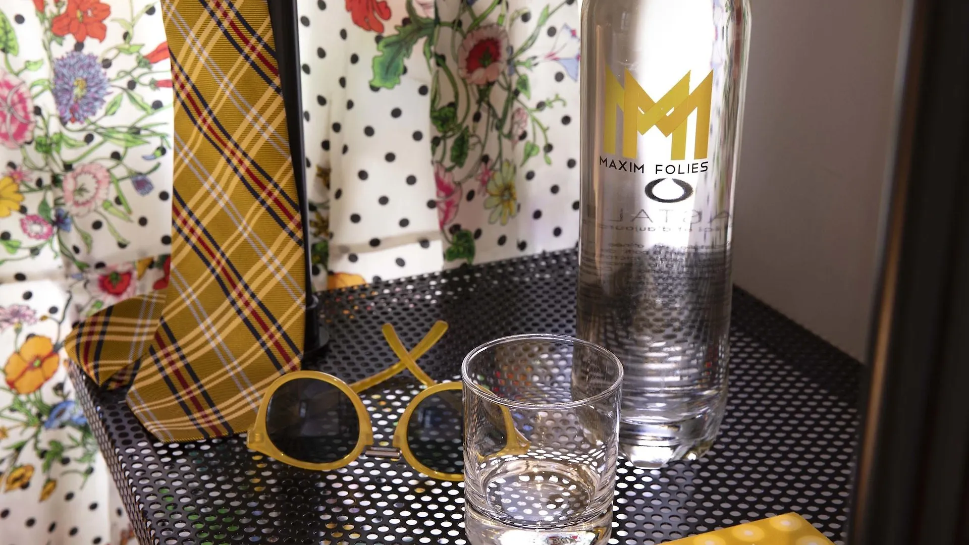 Hotel Maxim Folies Paris