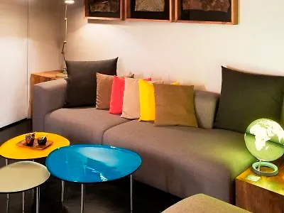 Hotel Maxim Folies Paris