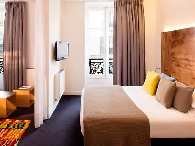 Hotel Maxim Folies Paris