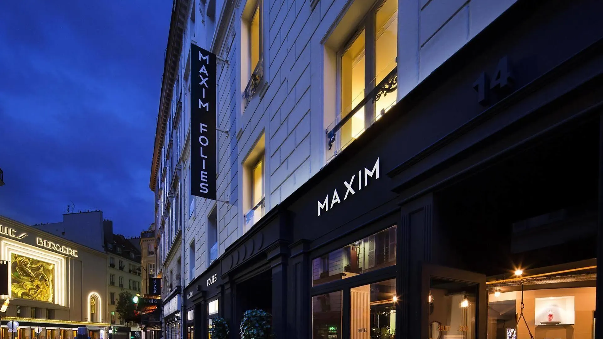 Hotel Maxim Folies Paris